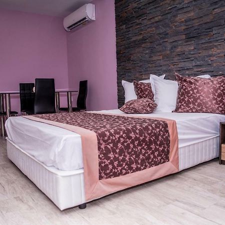 Апартамент България Със Свободна Зона За Паркиране Veliko Tarnovo Eksteriør billede