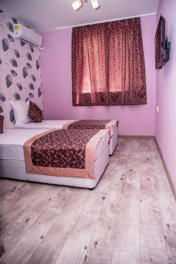 Апартамент България Със Свободна Зона За Паркиране Veliko Tarnovo Eksteriør billede